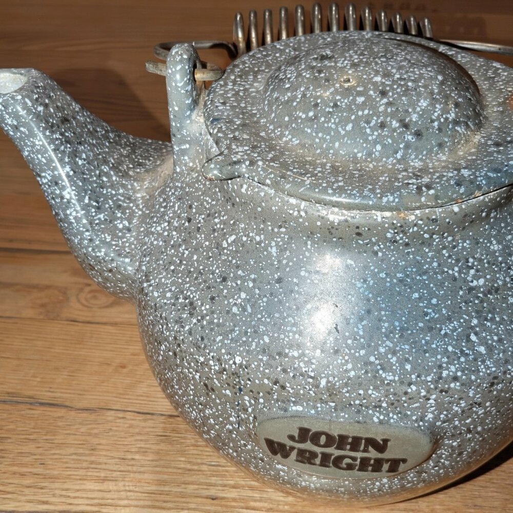 John Wright Enameled Cast Iron Wood Stove Kettle Swivel Lid Coil Handle  (bx 36)